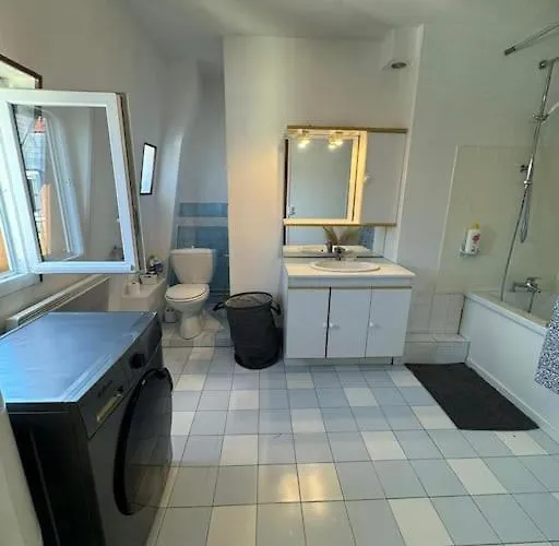 De Charme Hyper Centre アパート